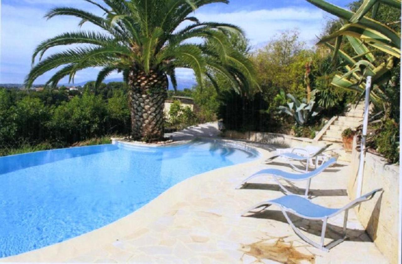 Studio Avec Vue Sur La Mer Piscine Partagee Et Jardin Clos A Cagnes Sur Mer A 5 Km De La Plage Apartment Luaran gambar